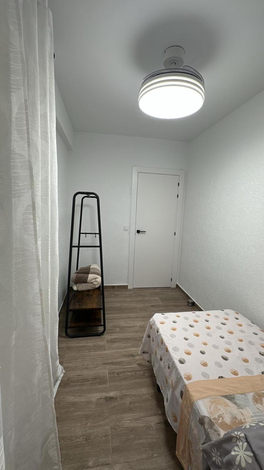 Apartamento Happy Hideaway Alicante Exterior foto